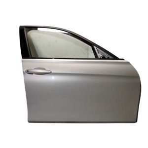 درب جلو راست سمت شاگرد بی ام و 320 اتاق F30