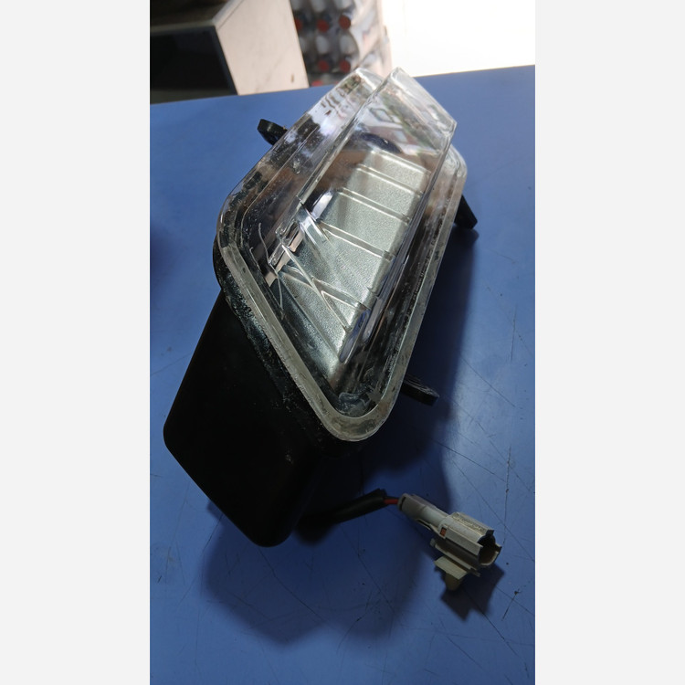 چراغ دی لایت جلو راست لیفان ایکس 50 (پسکرایه)
