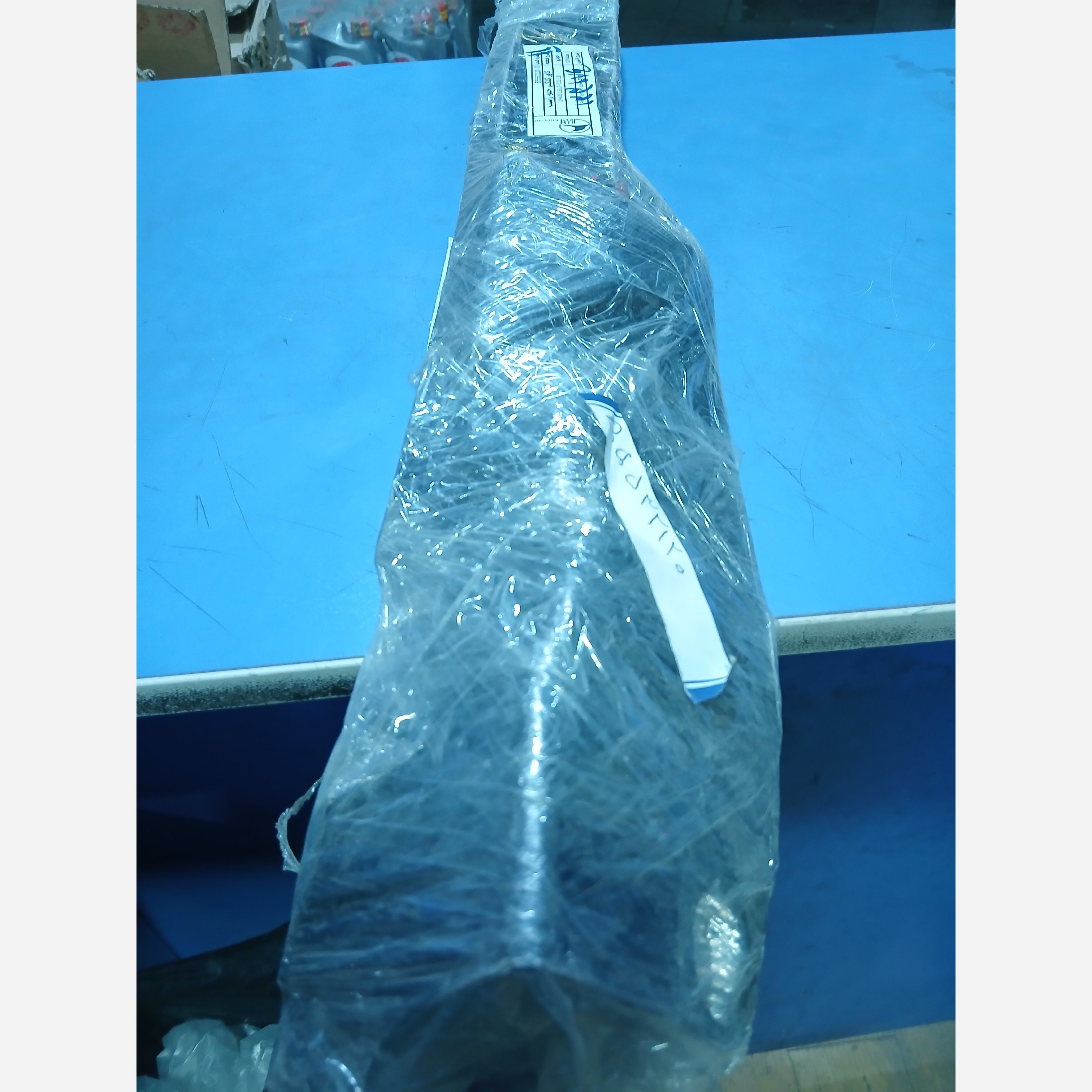کاور داخل گلگیر جلو راست لیفان 620 (پس کرایه)