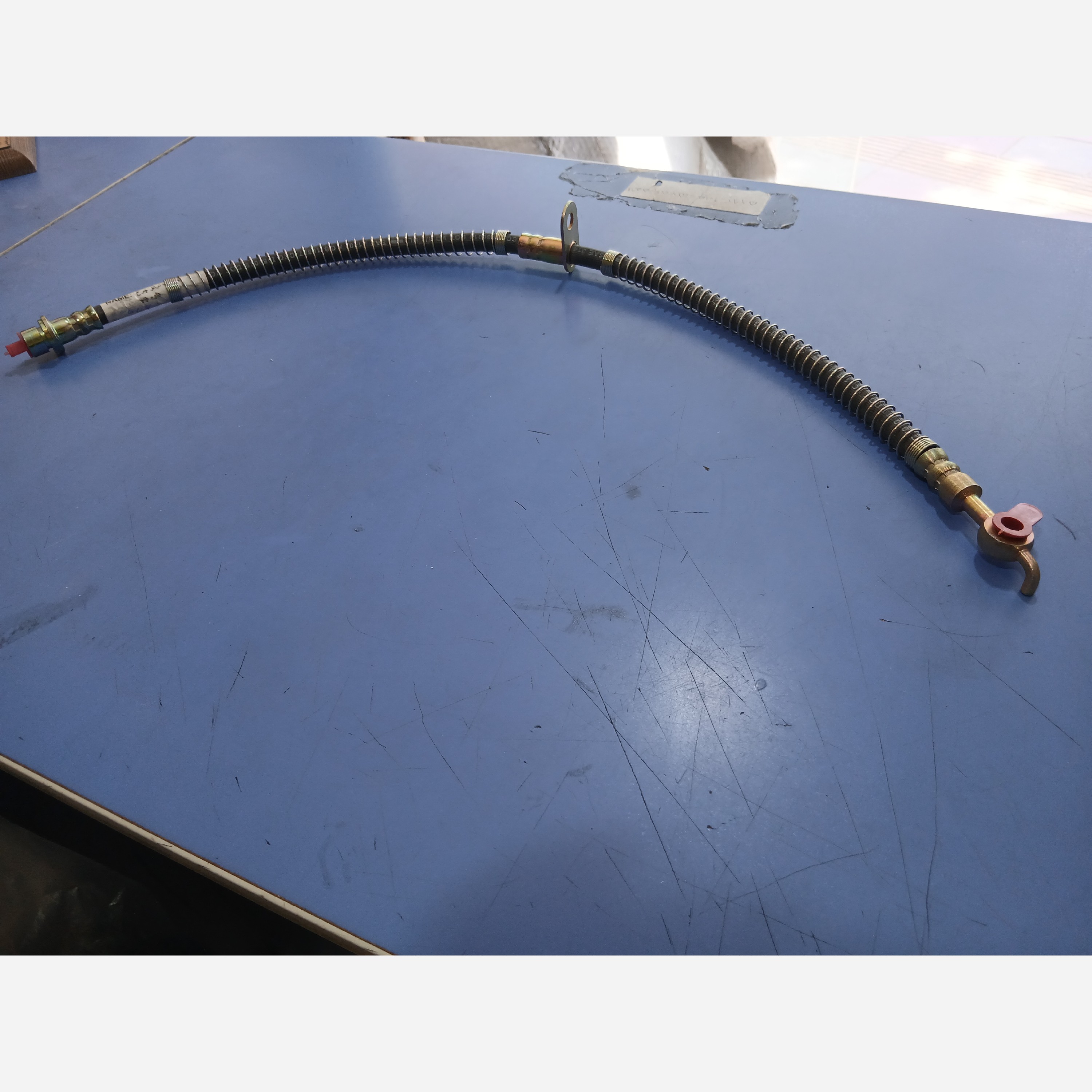 شلنگ ترمز جلو چپ جیلی GC6 (پس کرایه)
