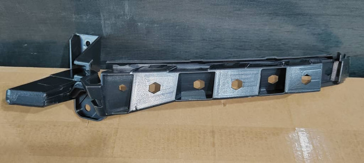 قیمت خرید پایه نگهدارنده سپر جلو سمت چپ (زیر چراغ جلو ) تیگو 7 پرو - کد فنی 602000910aa